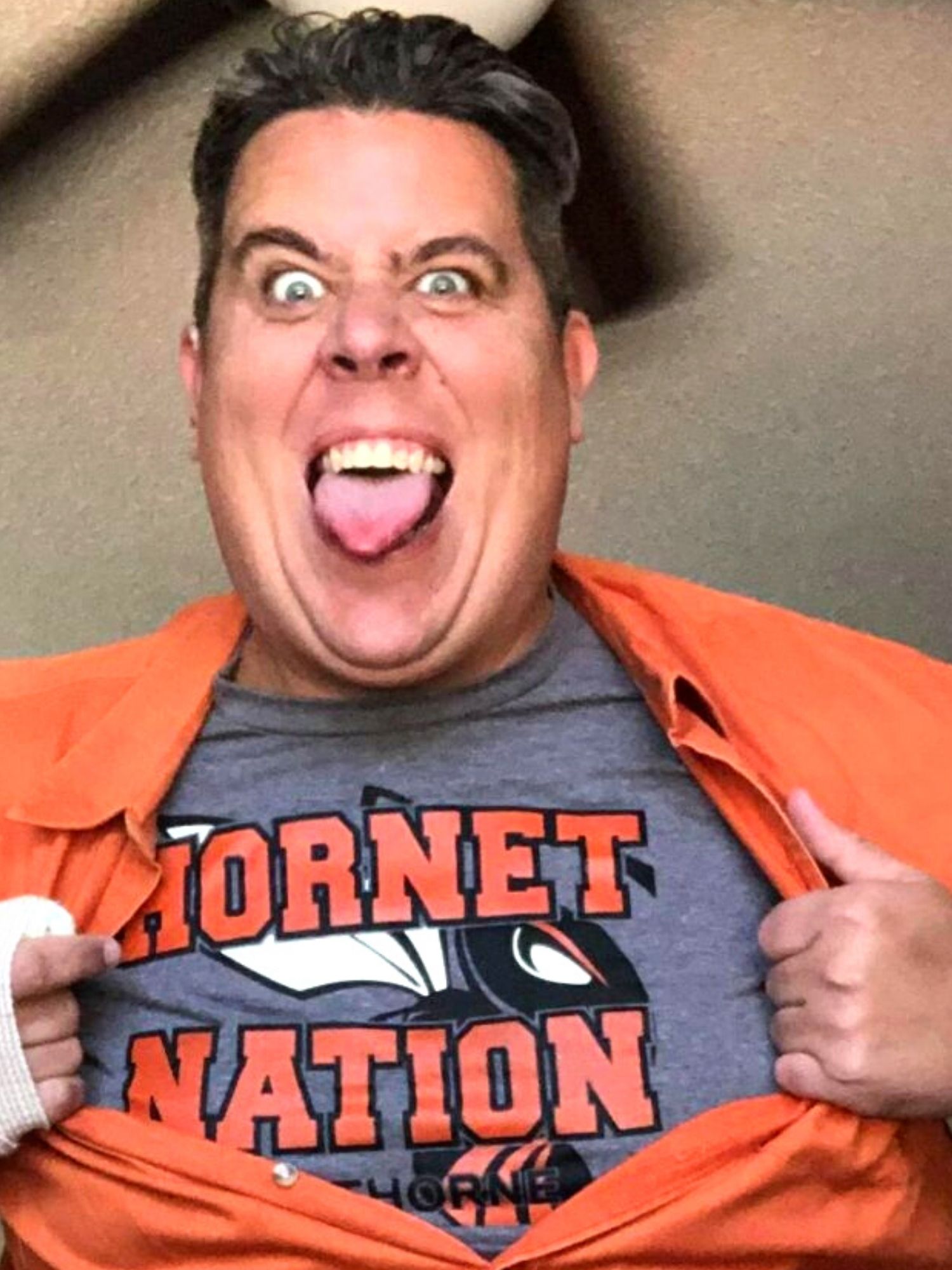 Hawthorne native Tommy Wiggins sporting his Hornet Nation shirt