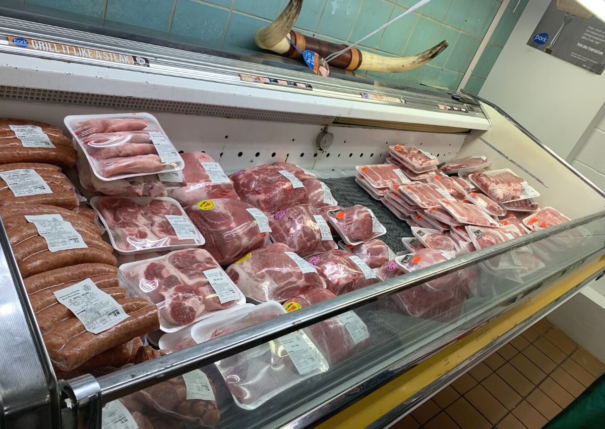 UF Meat Processing Center display case