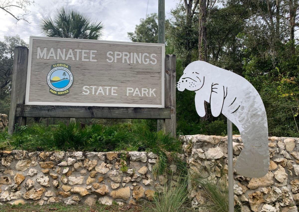 Manatee Springs State Park sign