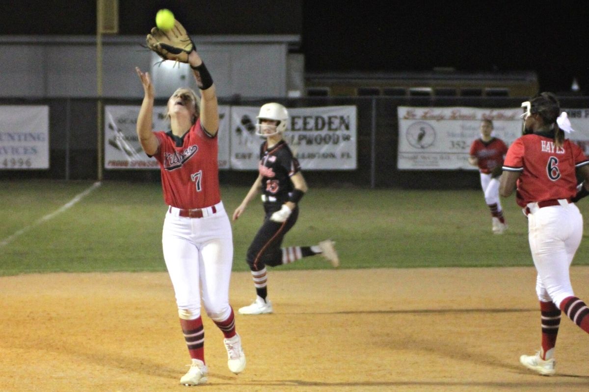 Williston's Raegen Geiger catches final out of top of 6th