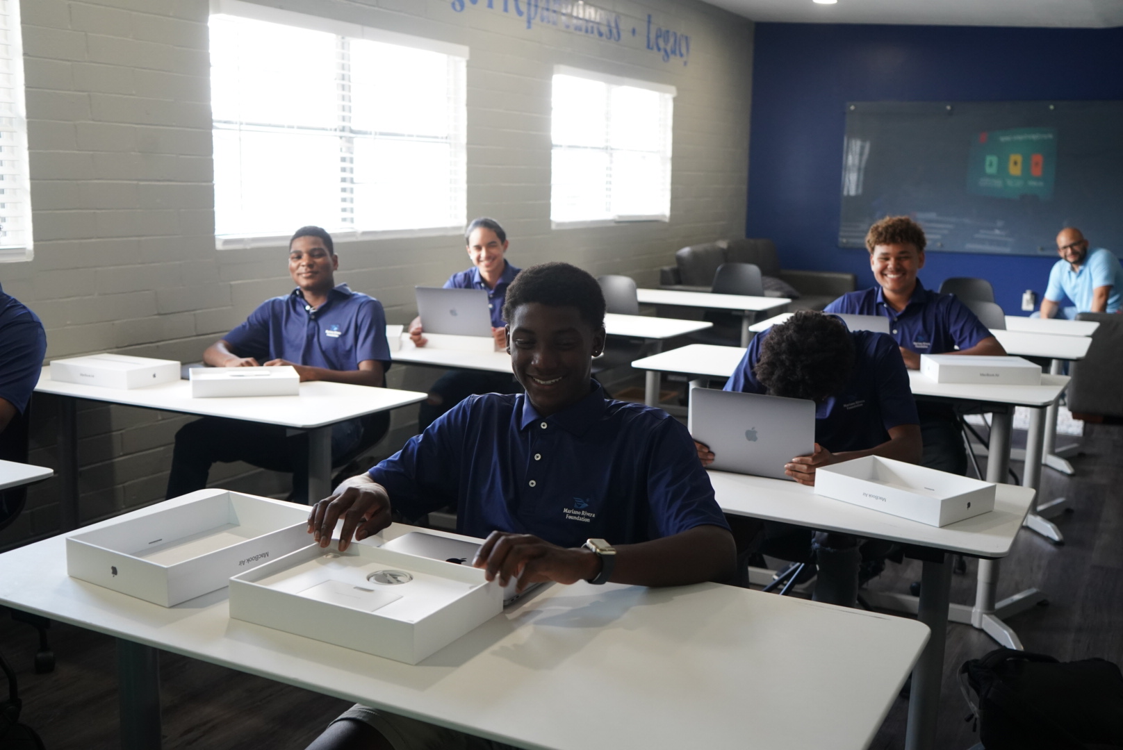 Mariano Rivera Foundation mentees unbox new laptops