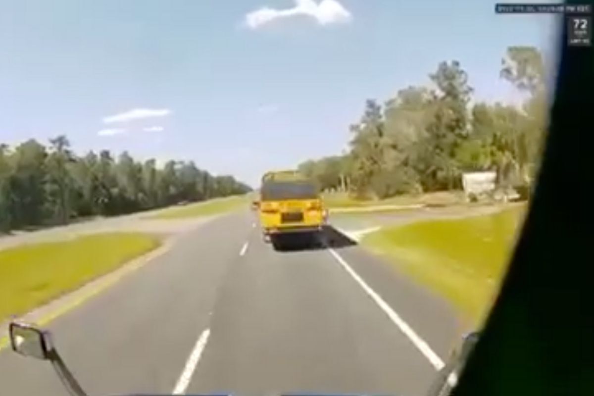 Video Watch The Levy County School Bus Crash