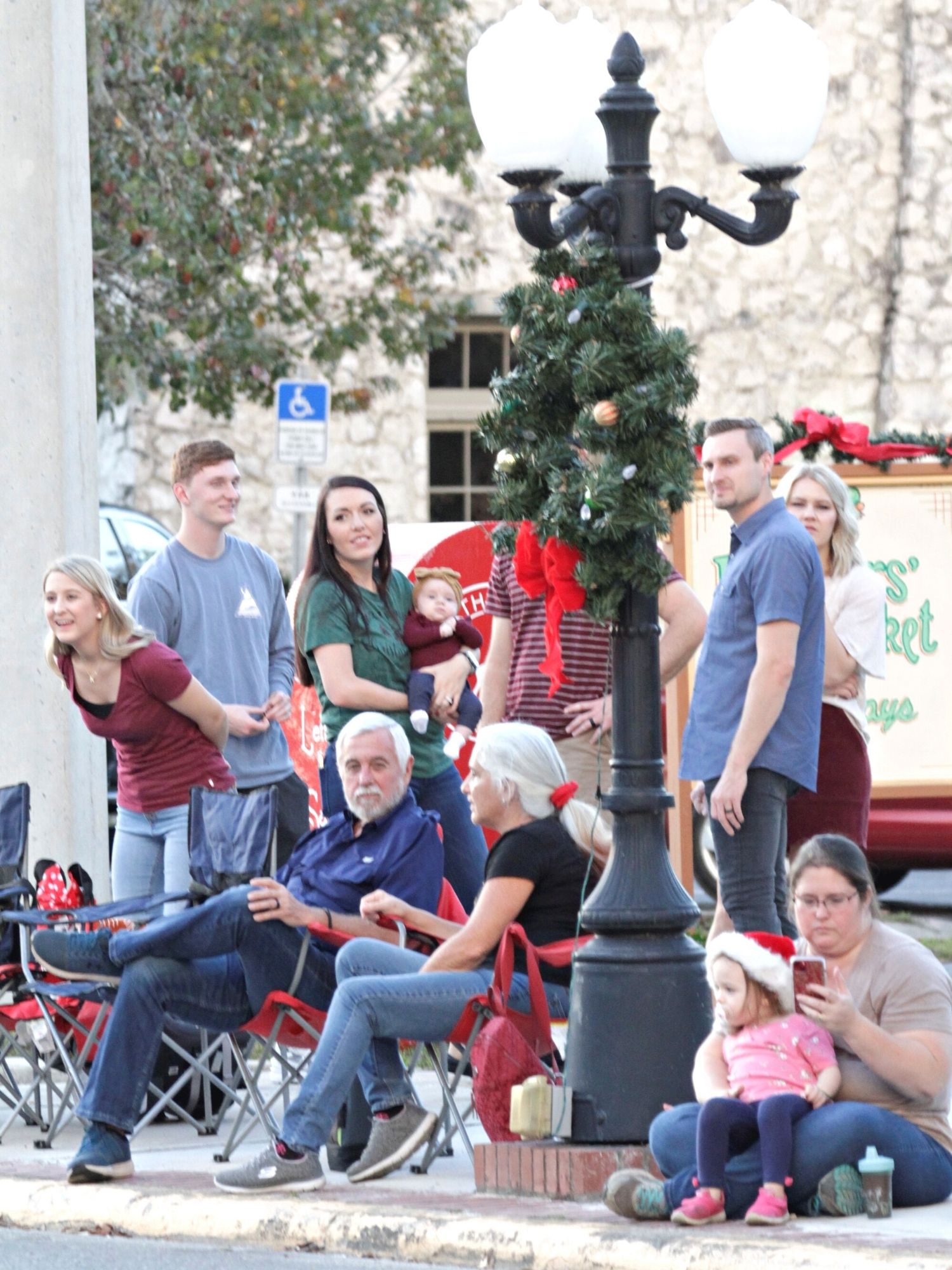 Crowd at Newberry Christmas parade