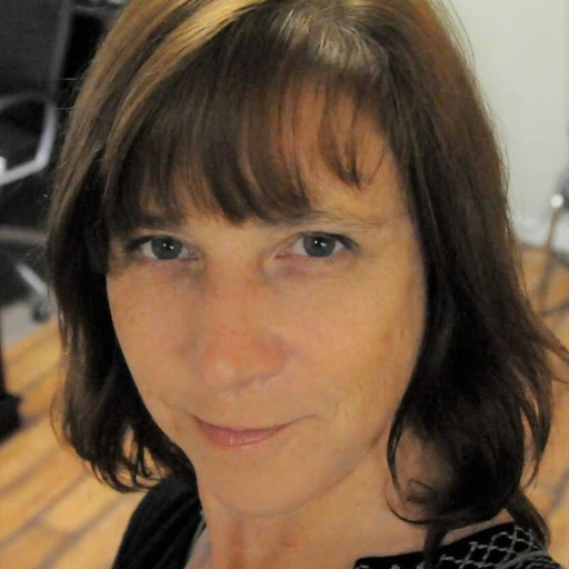 Suzette Cook Headshot