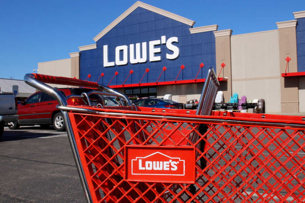 Lowe's closing all stores on Easter Sunday