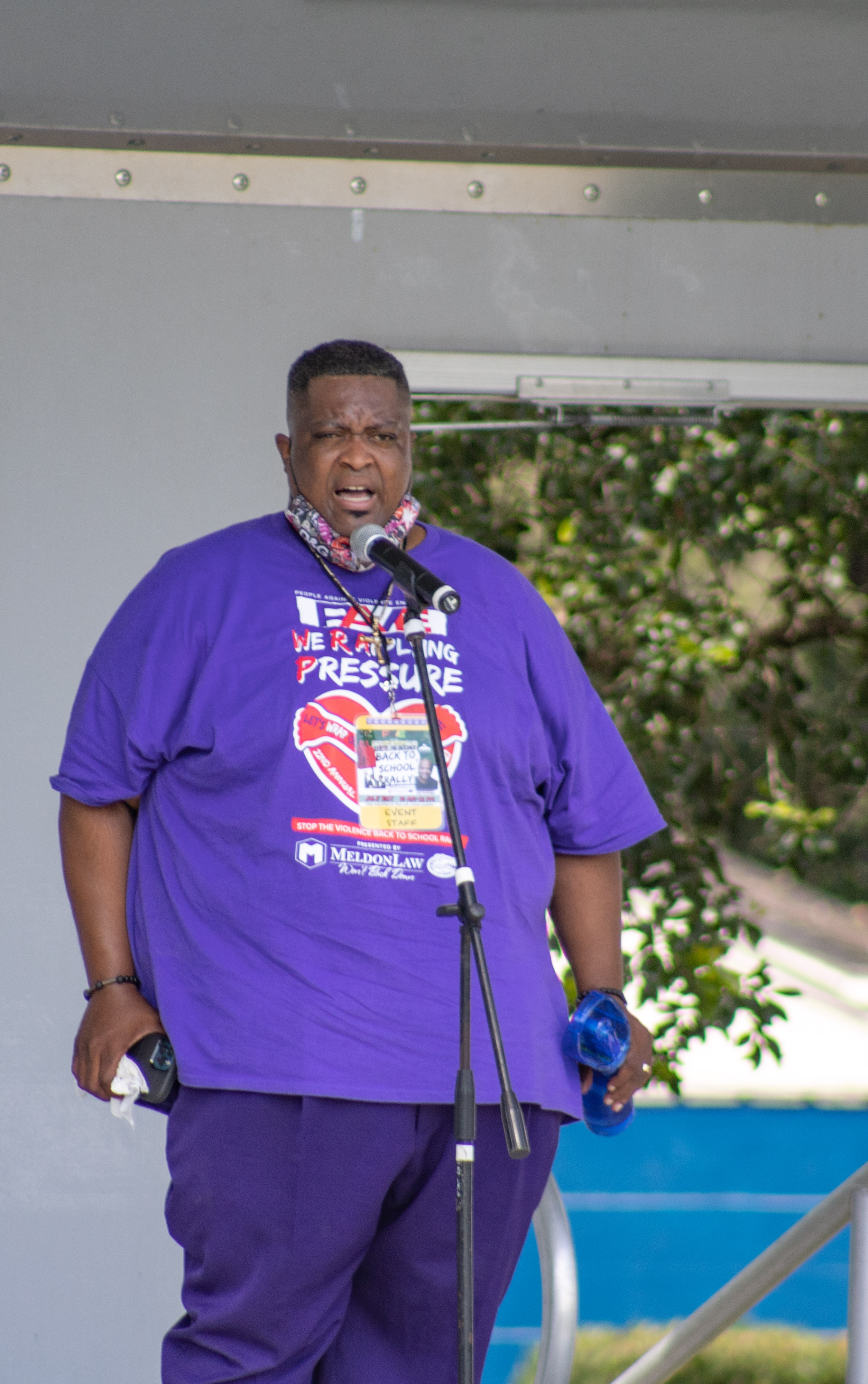 Pastor Karl Anderson speaks at rally