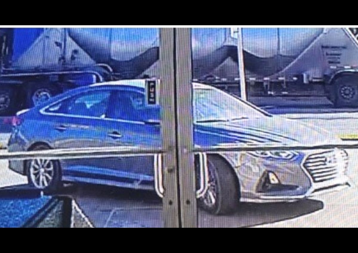 Fort White North Florida Pharmacy robbery suspect car Hyundai Sonata
