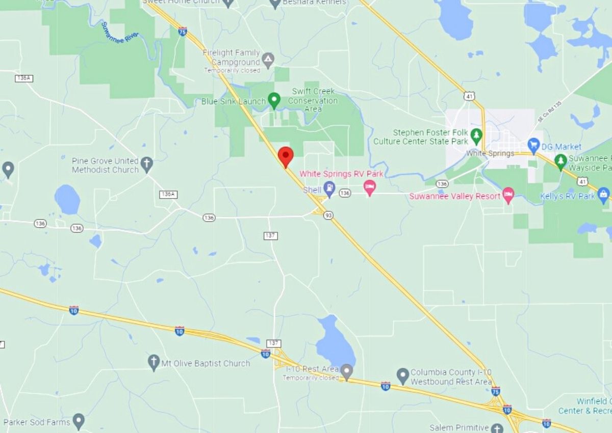 I-75 mile marker 439 White Springs tractor-trailer crash