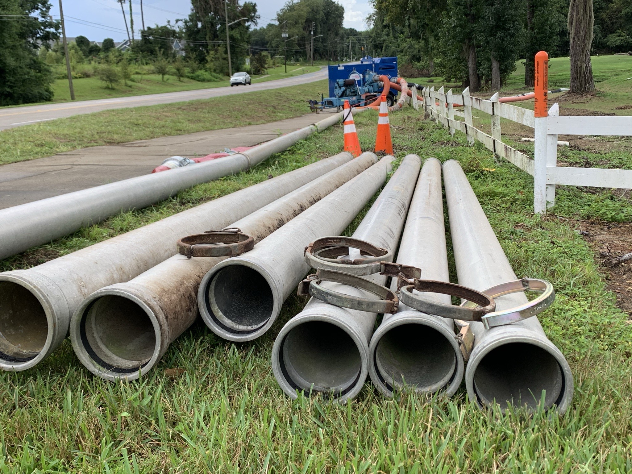 Pump pipes
