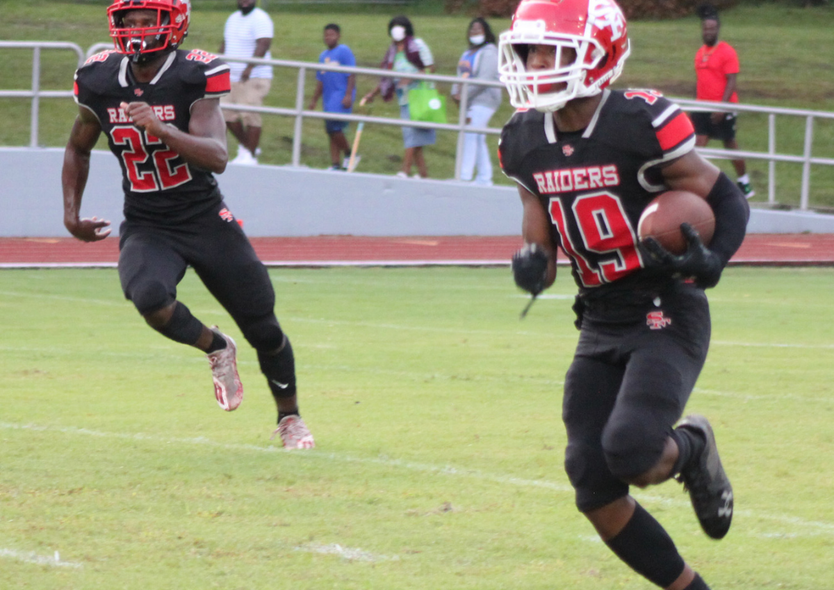 Santa Fe's Elijah Kellum 91-yd kickoff return 8-27-21