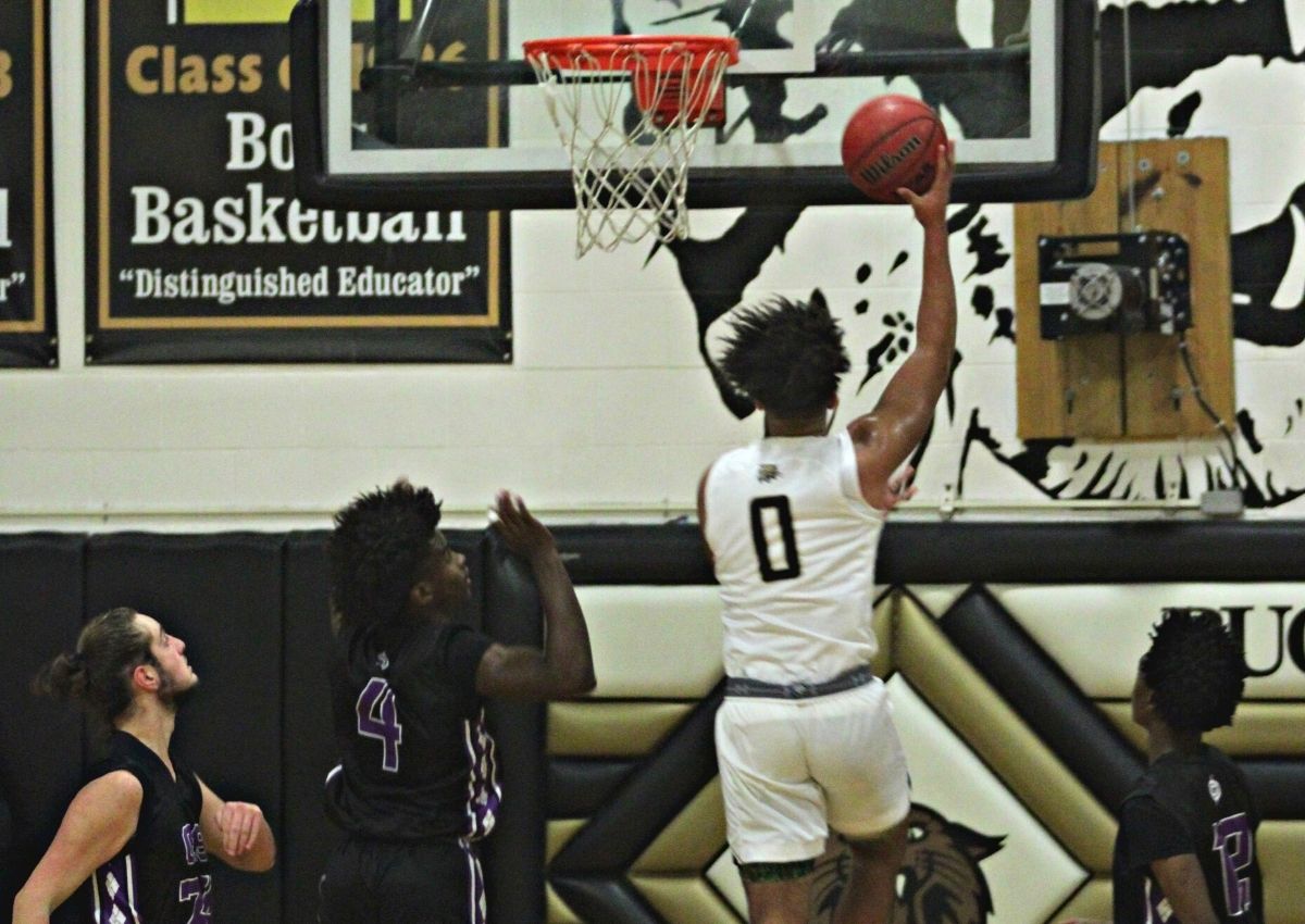 Buchholz's Daryus Boyd scores against GHS
