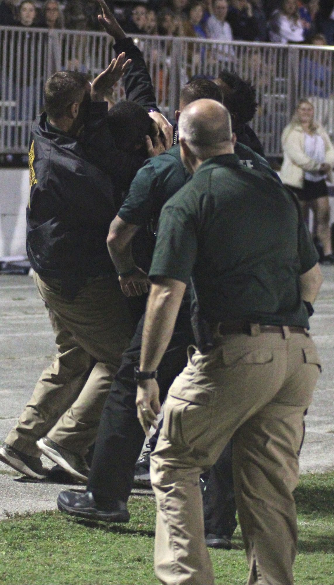 USCO deputies struggle with man asked to leave