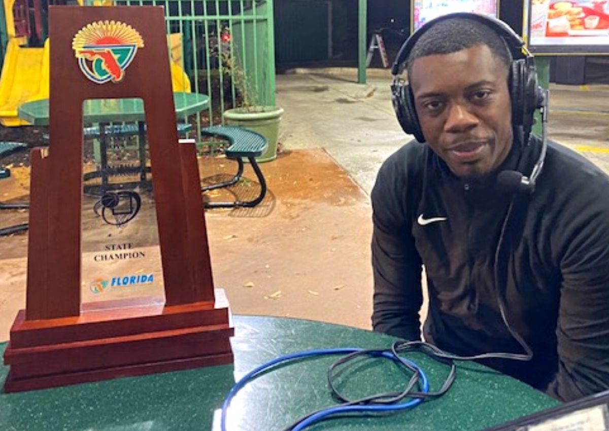 Bradford basketball coach Sampson Jackson with 1A title trophy