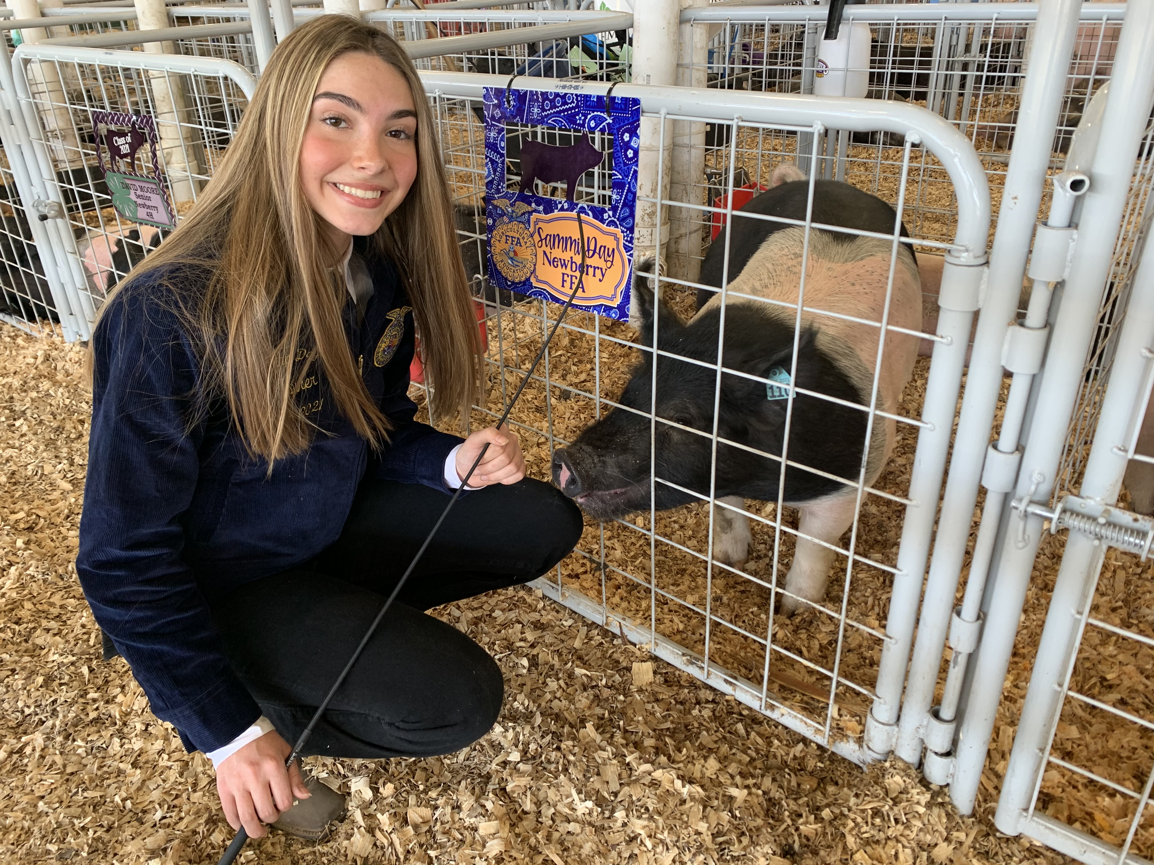 Samantha Day with her prize-winning pig