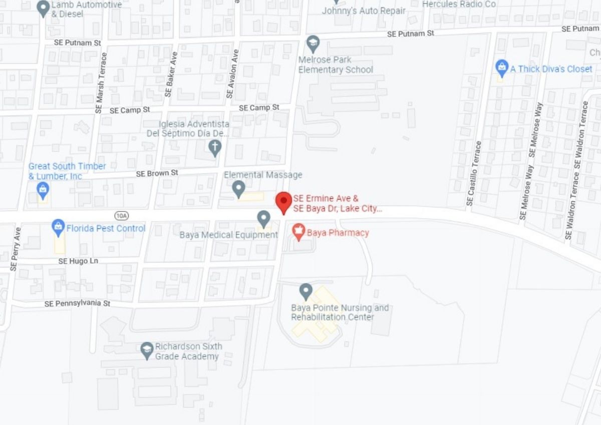 SE Ermine Avenue and SE Baya Avenue