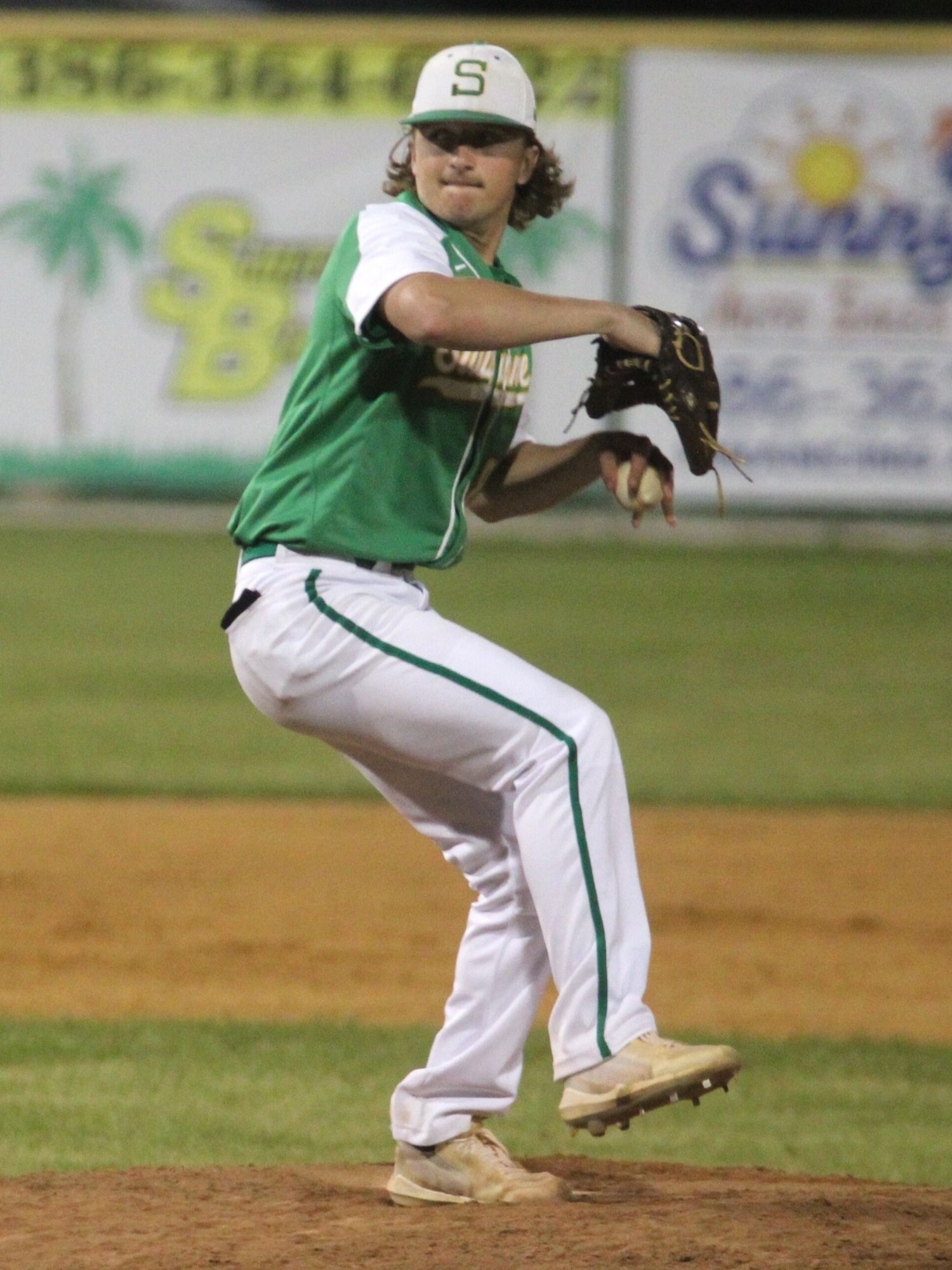 Suwannee pitcher Matthew Gill