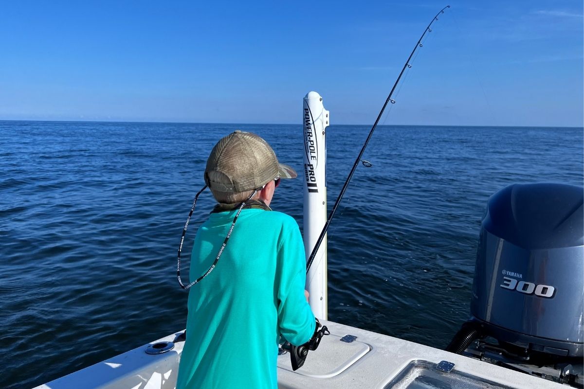 Lachlan Smith fighting his triple hookup at Seahorse Reef