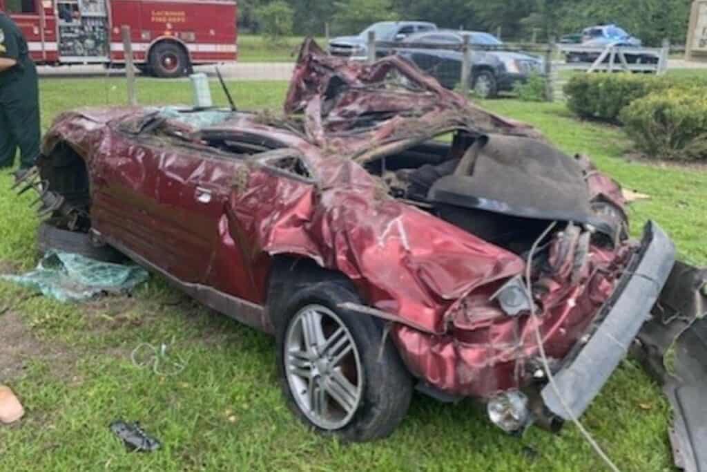 Mitsubishi Eclipse 2 ejected Gainesville women