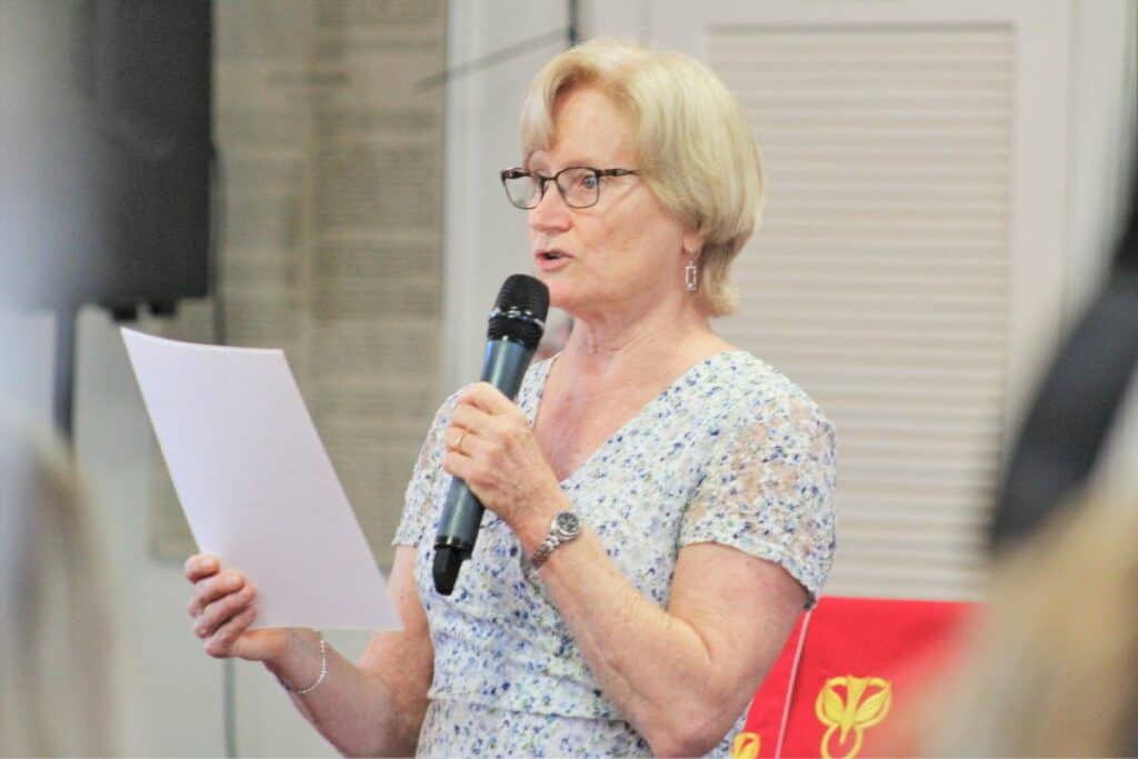 Carol Lippincott at zoning rally