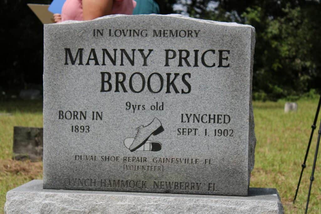 Manny Price Brooks headstone
