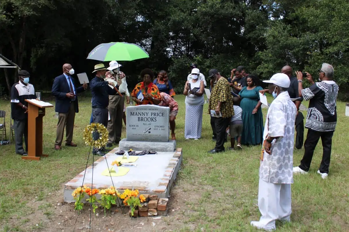 Community gathers to remember 1902 lynching - Vimarsana News