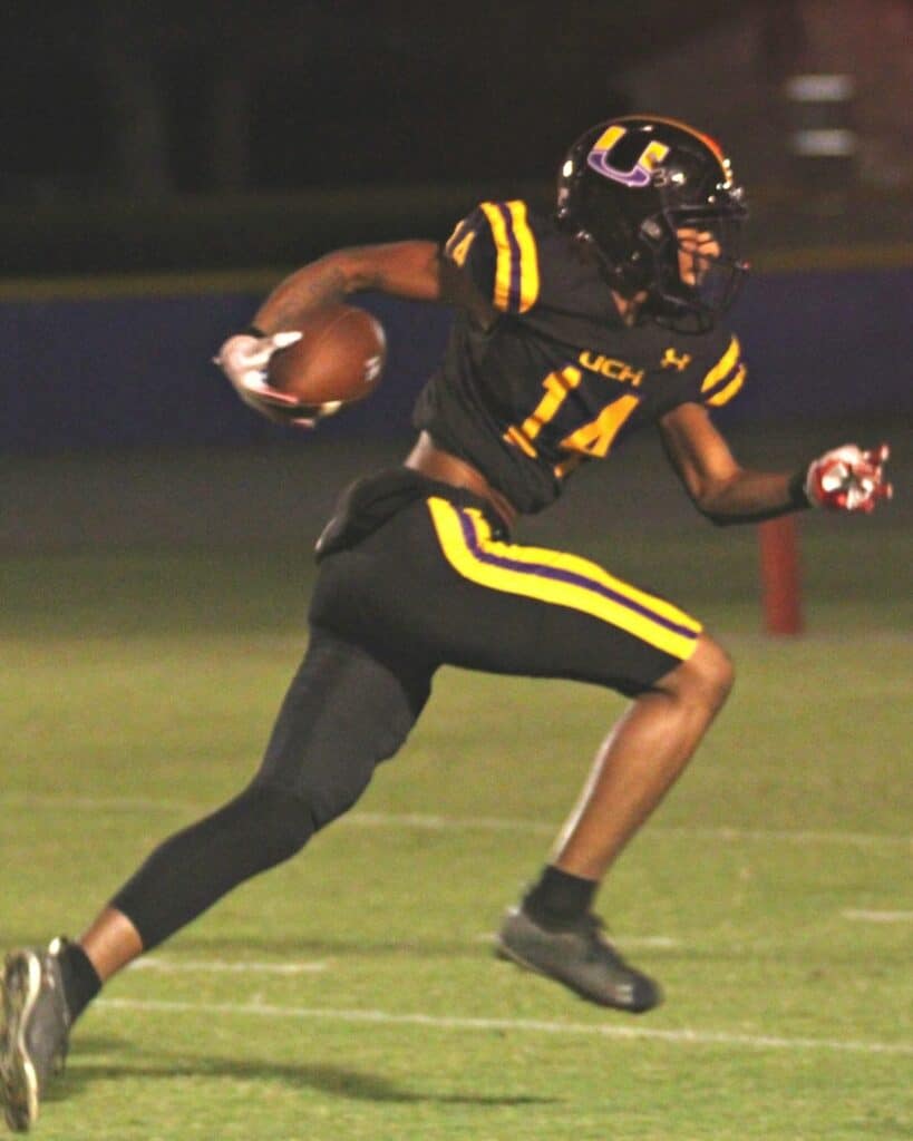 Union County football Daylyn Diston (14) run