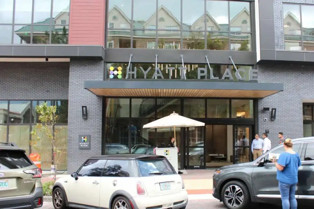 Hyatt Place Downtown Gainesville outside entry
