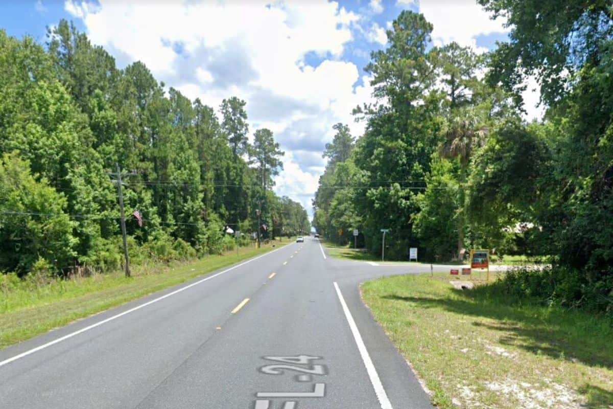 Car hits, kills cyclist in Otter Creek