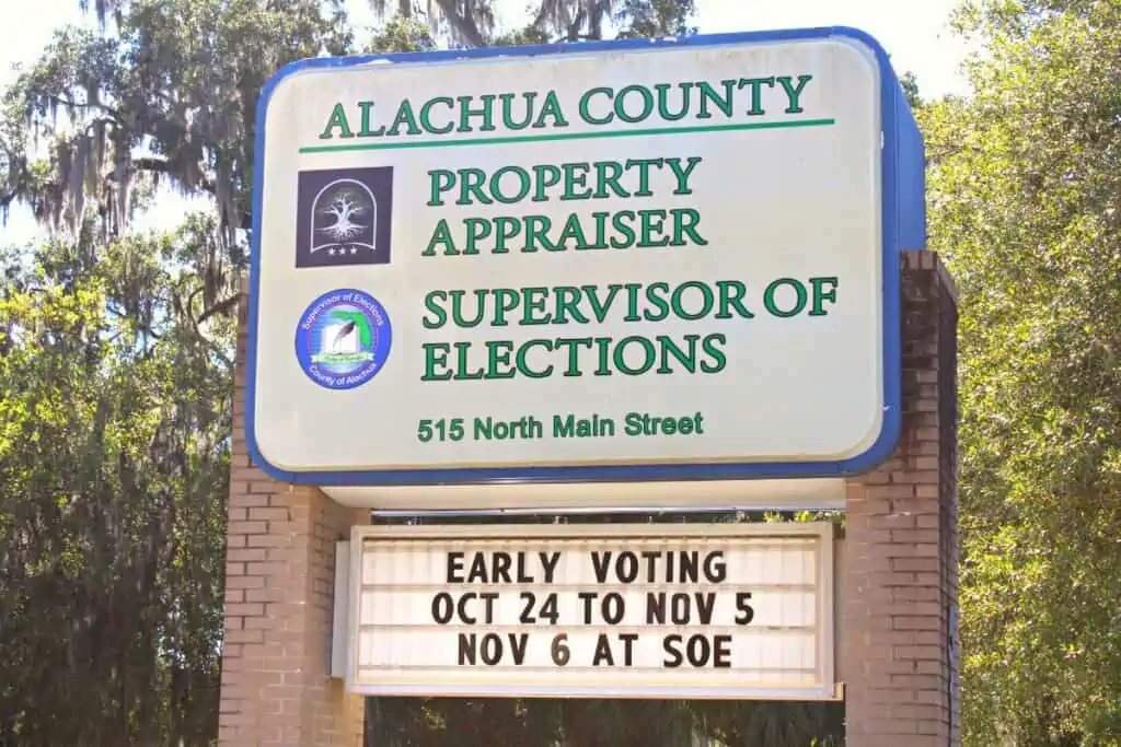 Early voting at Alachua County Supervisor of Elections Office