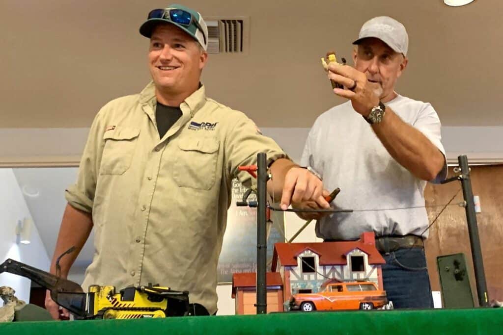 GRU’s Alvin Moore and Gary McKenzie use a model