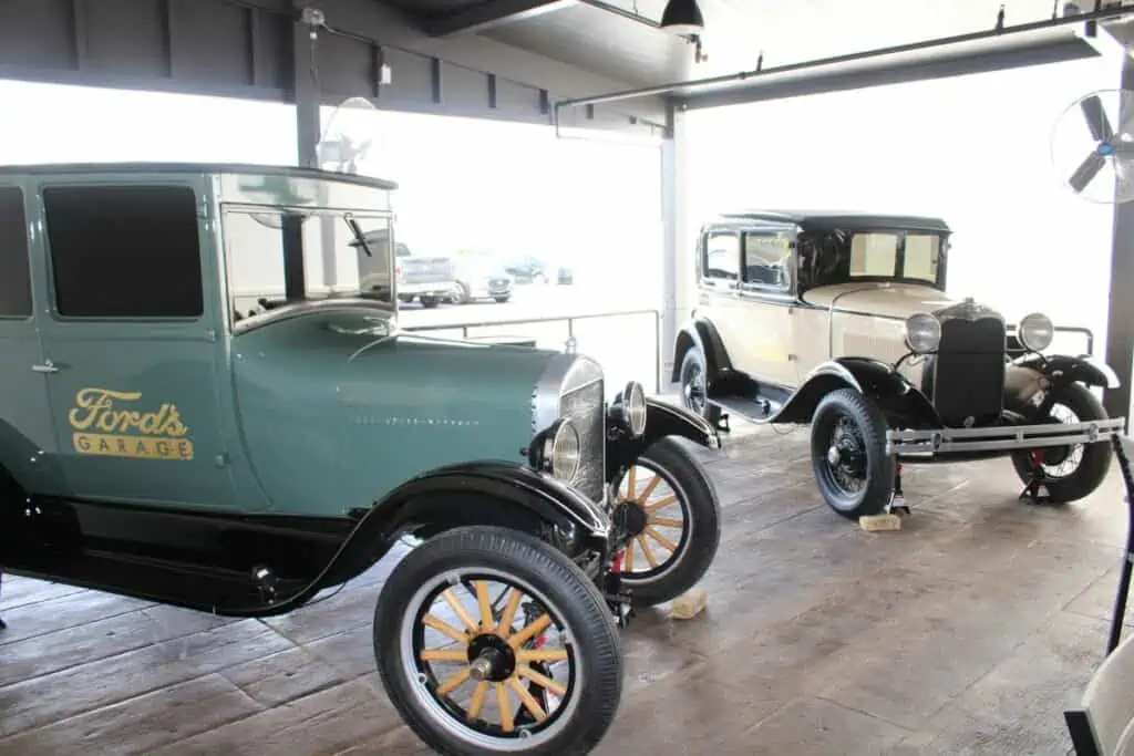 Two vintage 1920s Ford vehicles at the new Ford's Garage restaurant.