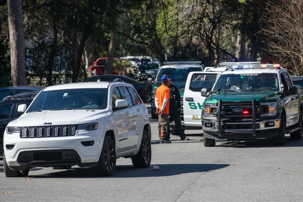 ACSO deputies detained five suspects potentially involved with a Sunday afternoon shooting at Majestic Oaks Apartments on Monday at Chelsea Lane Apartments.