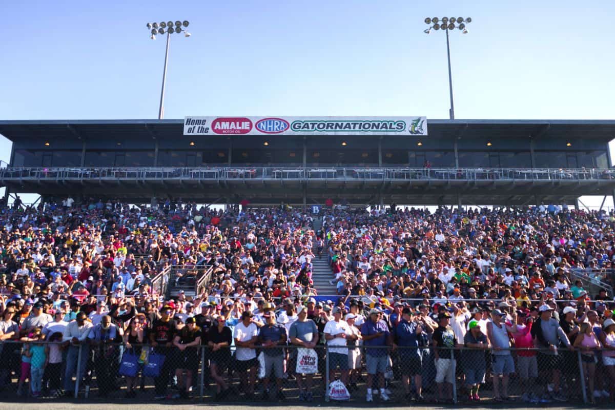 The audience watches eliminations round at Gatornationals.
