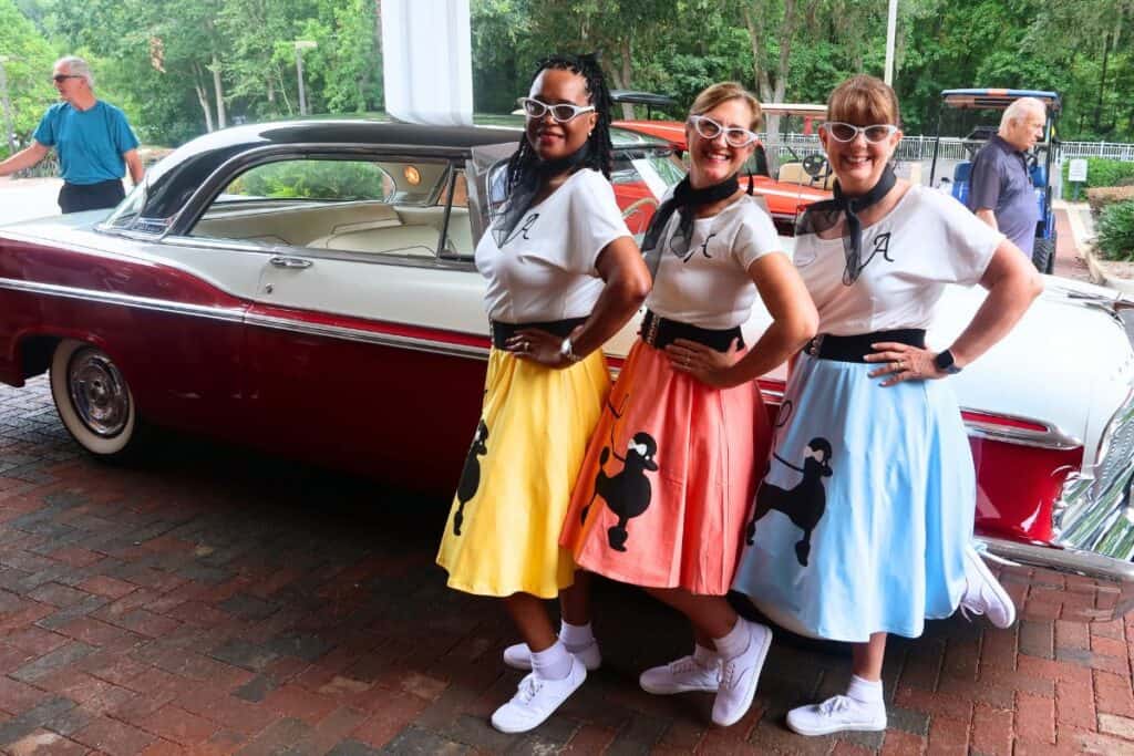 Gainesville Street Rods start day with parade.  