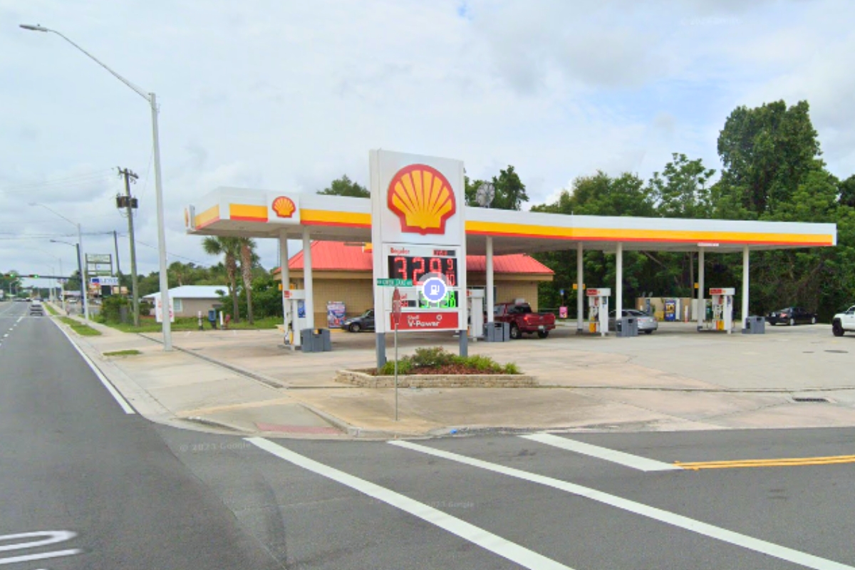 Lake City Stop & Go robbed at gunpoint