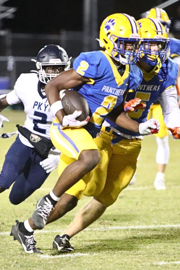 Newberry's Kaleb Woods with a second quarter run on P.K. Yonge on Friday.