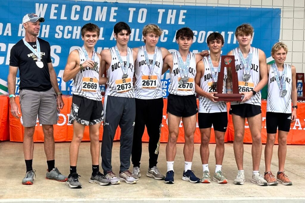 The Buchholz boys team finished second at the FHSAA Class 4A Cross Country Championships on Friday.