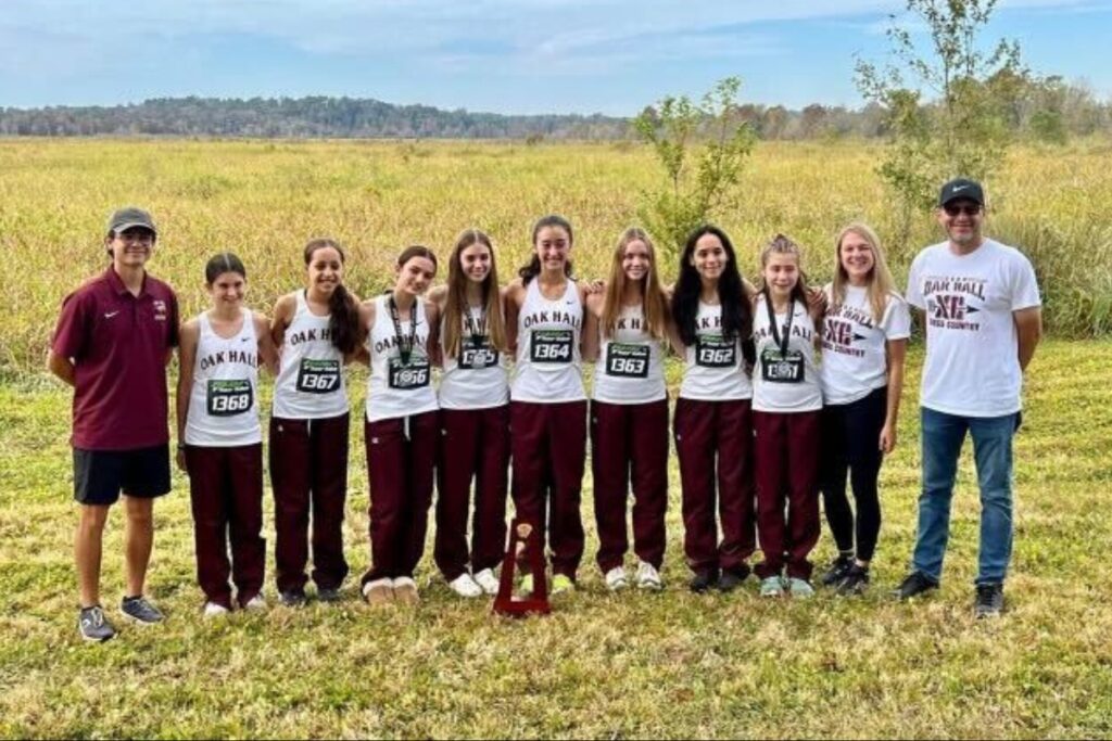The Oak Hall girls cross country team won the 2023 regional championships on Thursday.