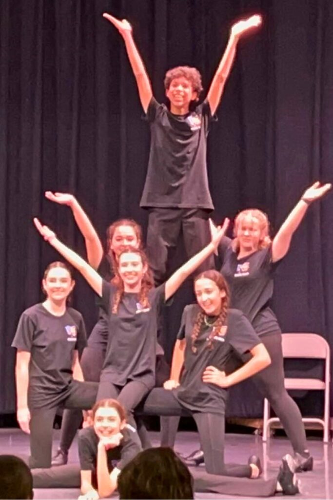 Lincoln Middle School thespians.