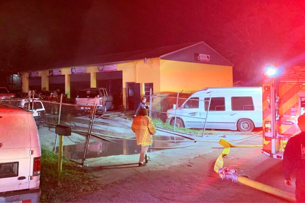 Multiple Gainesville Fire Rescue units responded to a commercial building fire on the 200 block of NE 35th Avenue on Wednesday night.