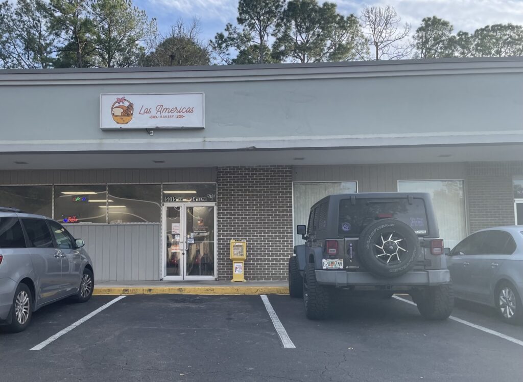 Las Americas Bakery exterior