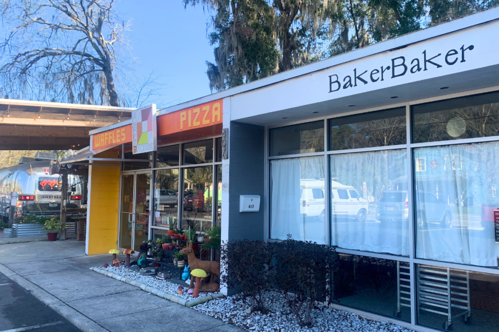 4th Ave Food Park houses 6 local businesses.