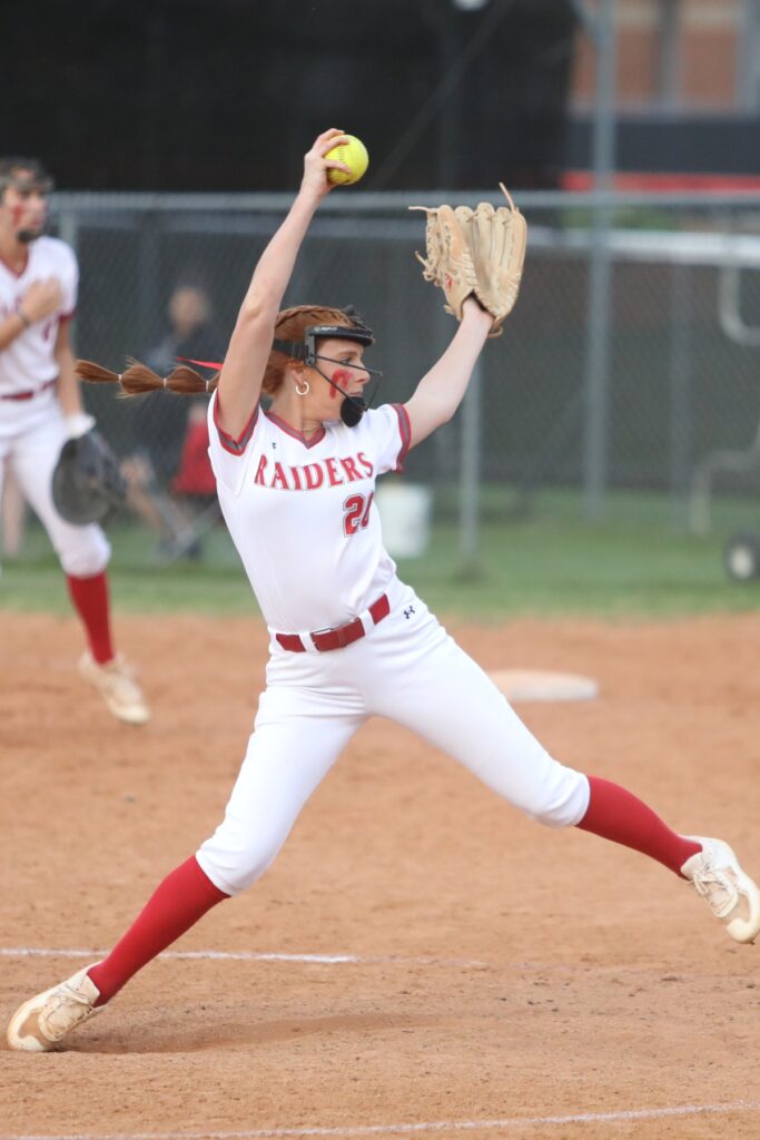 Santa Fe's Makenna Payne started the game in the circle in an 8-7 win over Keystone Heights.