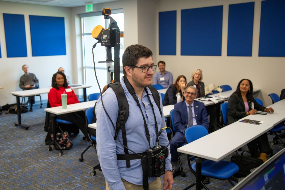 Carlos Silva’s lidar backpack apparatus, worn by a student.