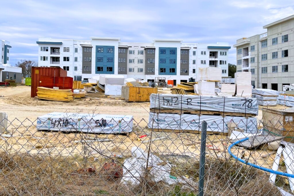 Evergreen Westside apartments are under construction south of the Oaks Mall. Photo by Seth Johnson