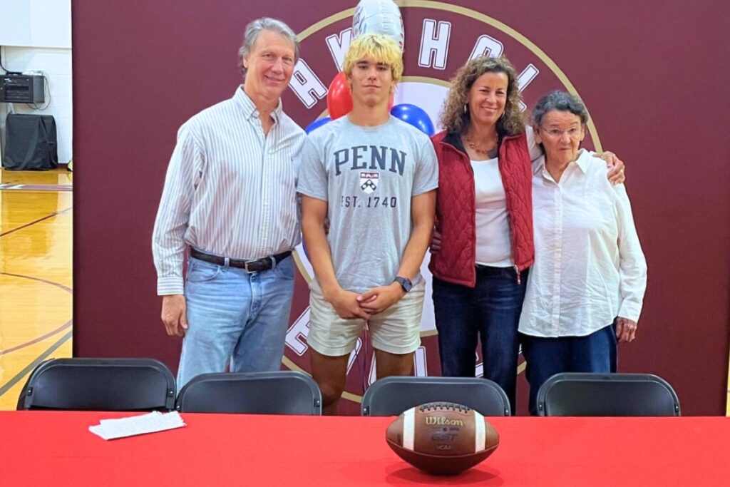 Oak Hall's Dakota Brower (second from left) with family. Courtesy of RJ Fuhr