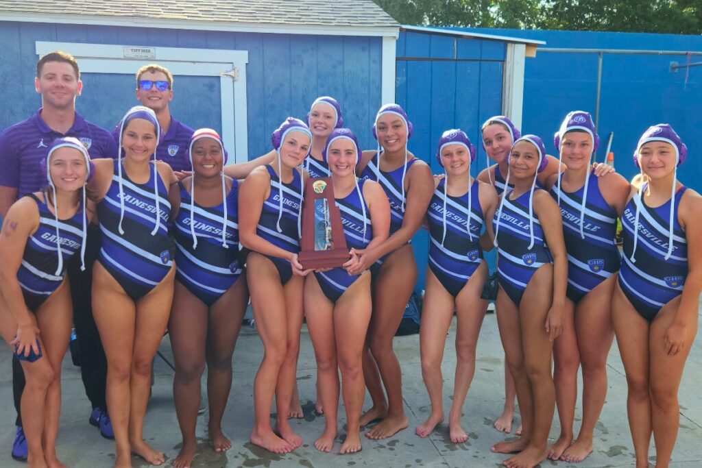 The Gainesville girls water polo team won their second straight district title with a 10-4 win over Apopka on Thursday. Photo by Ricky Quintana