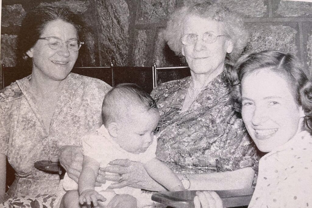 Four generations in the Briggs family, Katherine sits in the center with Isabel on the left. Courtesy Consulting Psychologists Press
