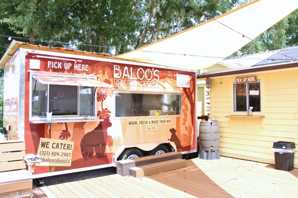 Baloo's half-shop, half-food truck location offers made-to-order, customizable donuts. Photo by Lillian Hamman