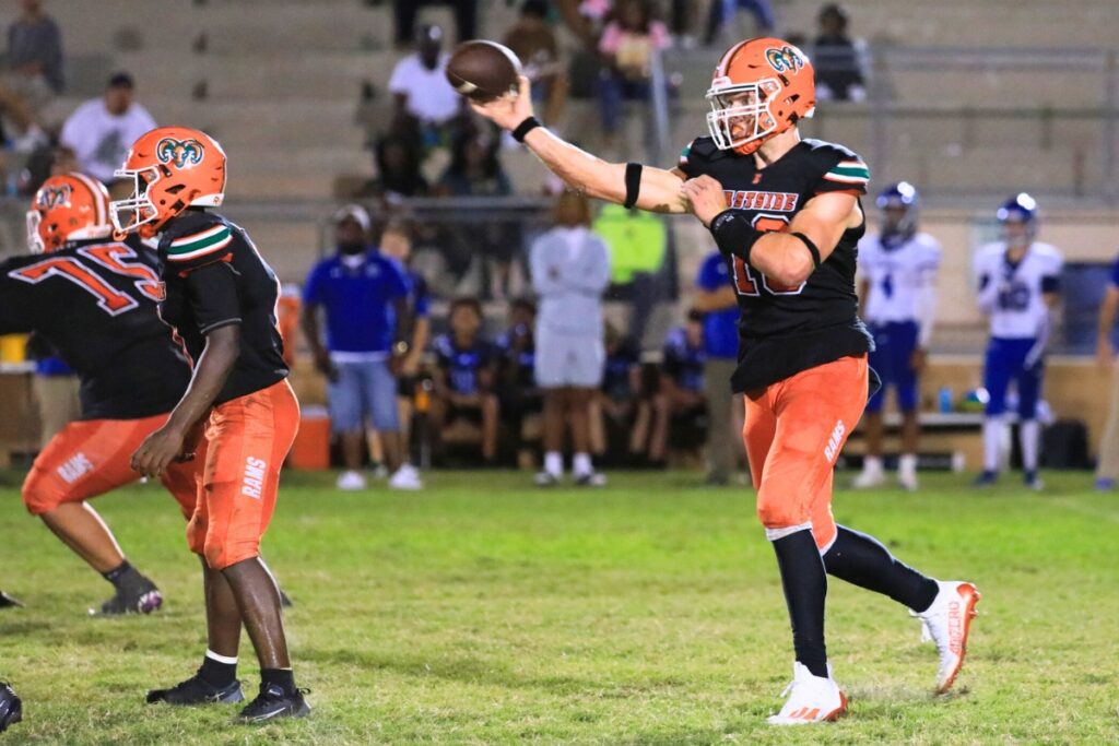 Eastside's Nelson Tambling throws against Belleview. Photo by Seth Johnson